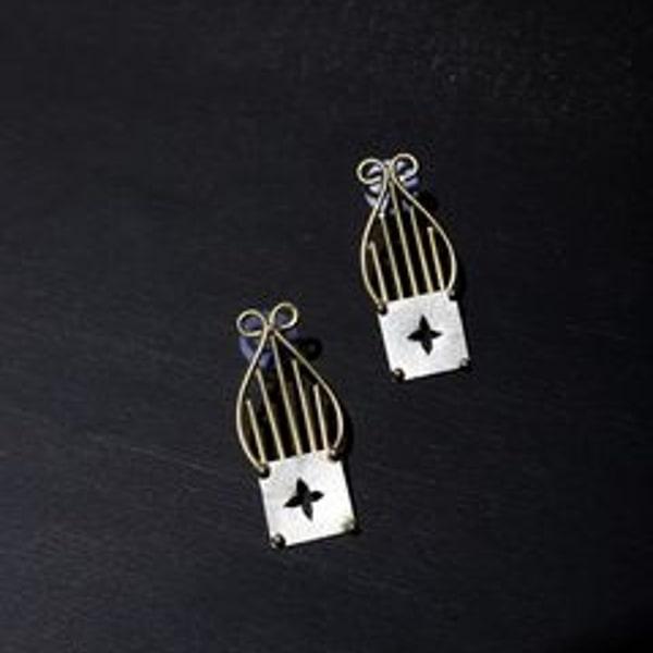 NAYAAB EARRING
